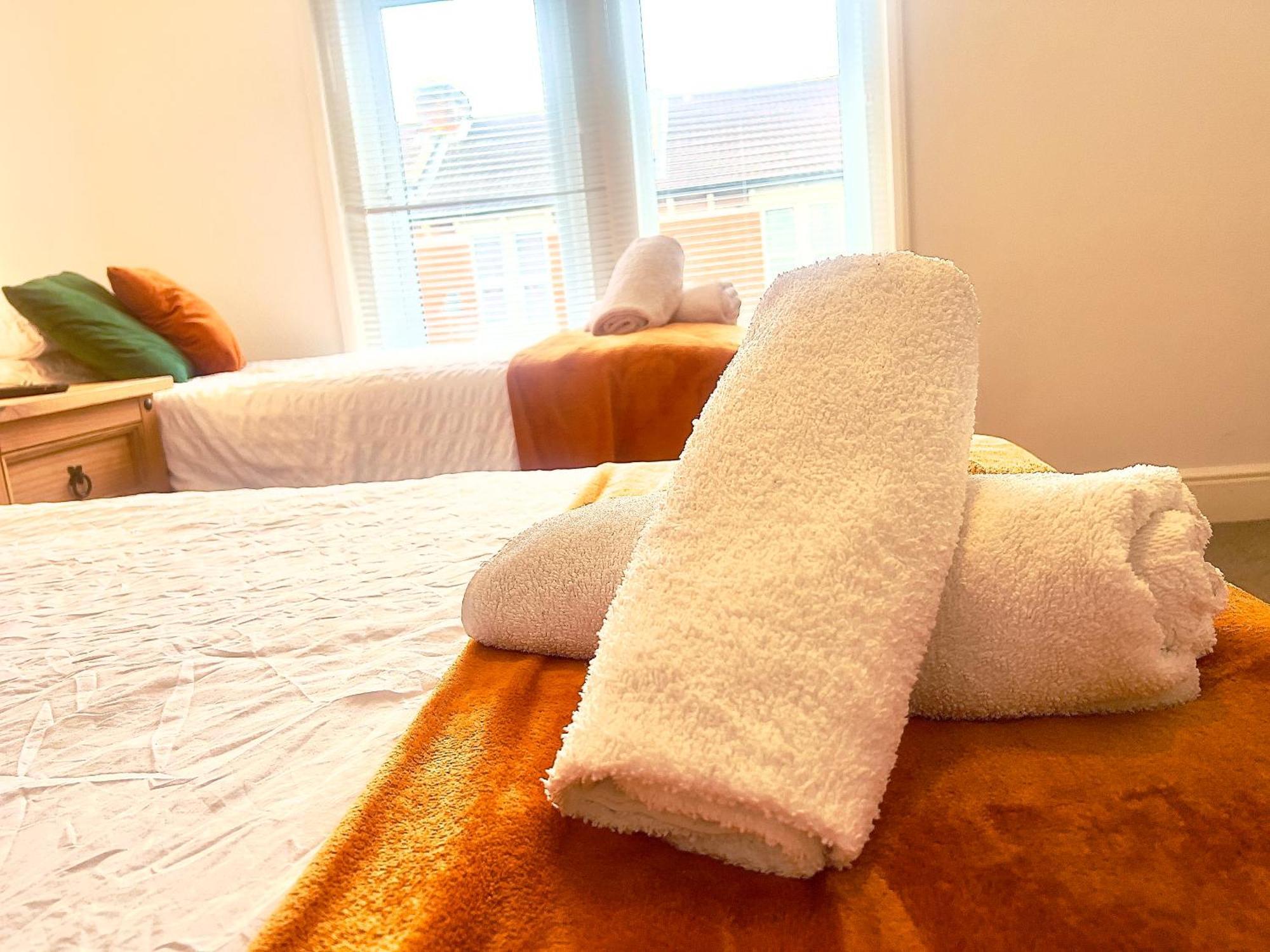 The Coral Guest House 1 Fratton Park 朴次茅斯 外观 照片